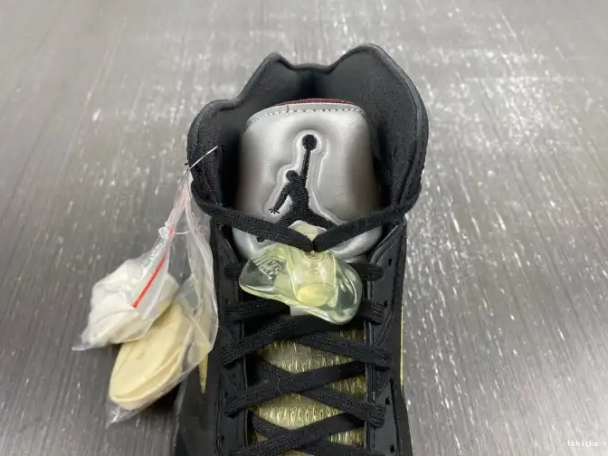 Reps TBK A FD1330-001 Ma Black Maniere 5 Air x Jordan 0422